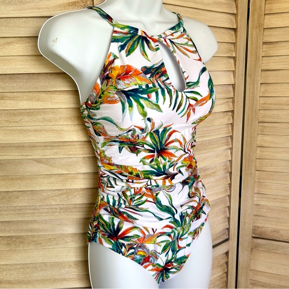 SOLD!! Ellen Tracy Swim | Floral Keyhole Halter One-Piece Swimsuit - Picture 5 of 8